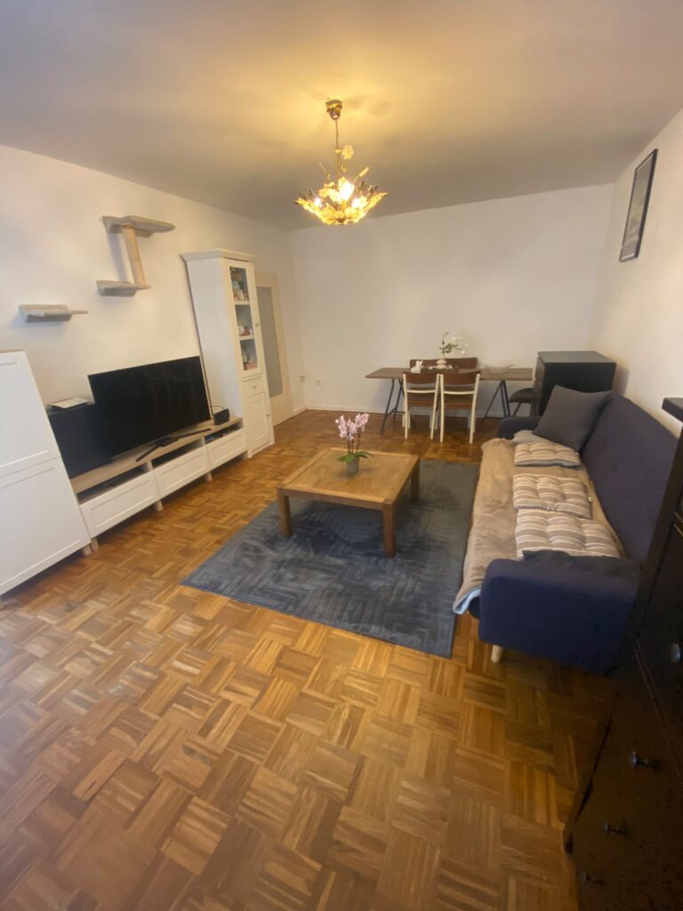 2 ZKB, OL zentral, ruhig, Balkon, 400 EUR kalt – Foto 3 von 10
